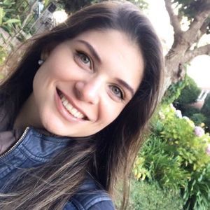 Meet your Posher, Aline